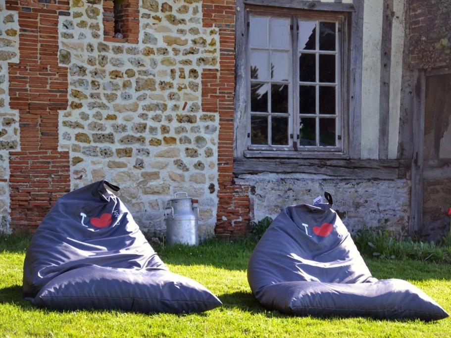 Maison D'Hotes La Bihoree Lisieux Eksteriør bilde